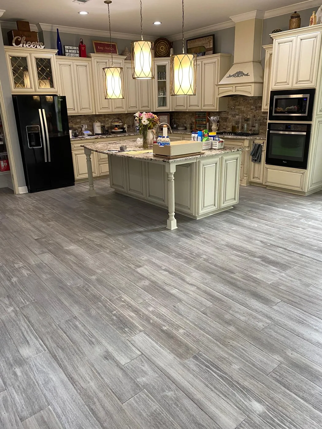 Solid hardwood flooring installed in an Orlando kitchen